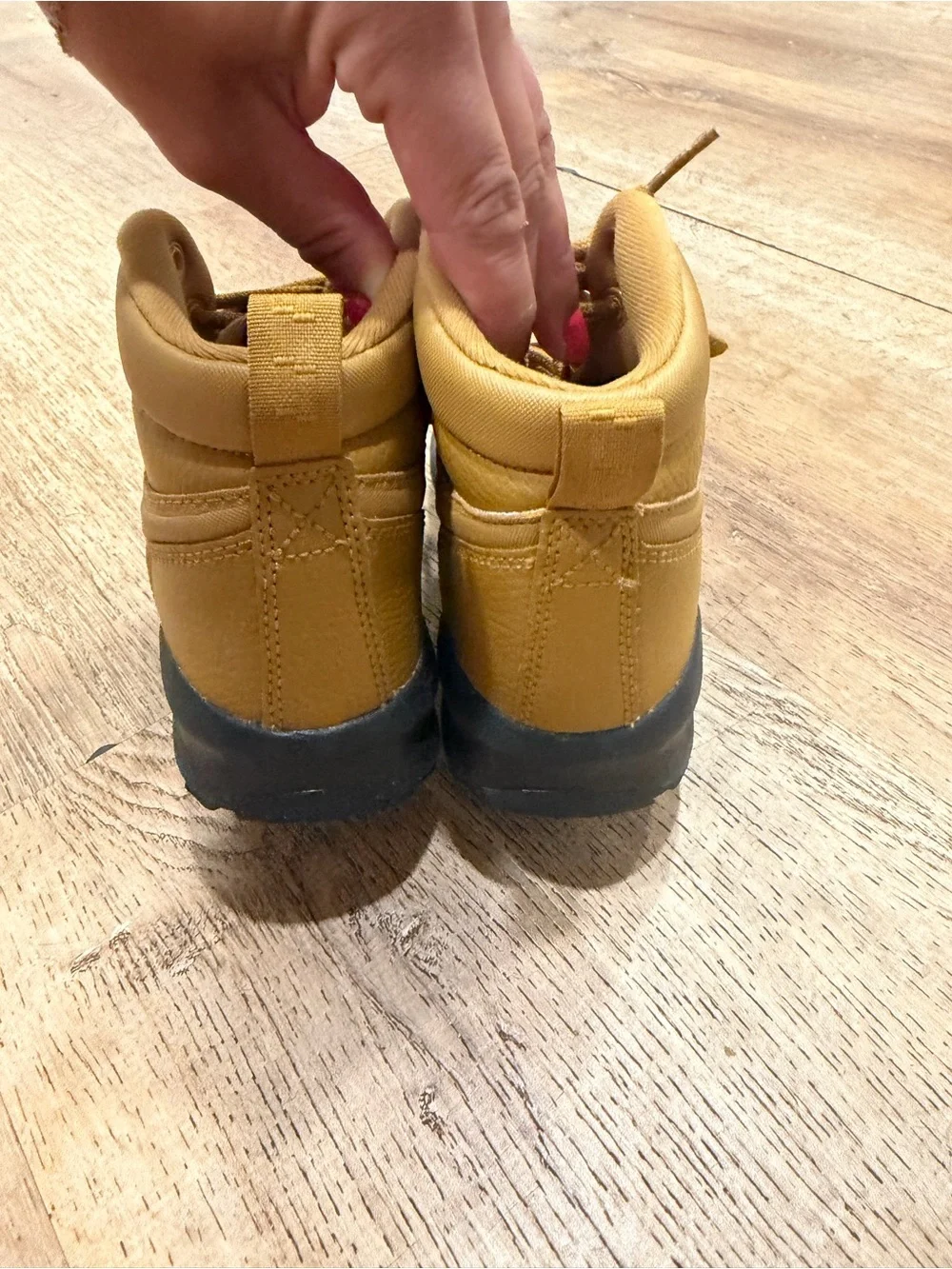 Nike Kids' High-Top Boots